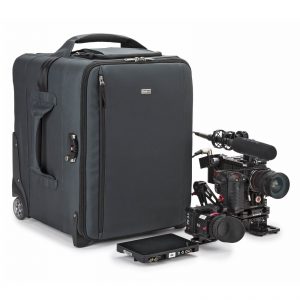 video-rig-web-blur-1600w_0002_rigroller18_equip_red-web-blur-1